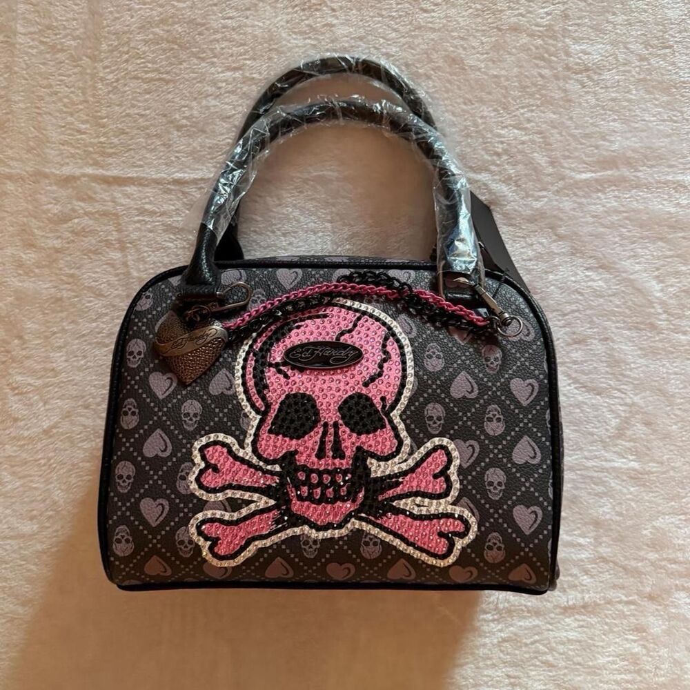 ed hardy skull and crossbones bag